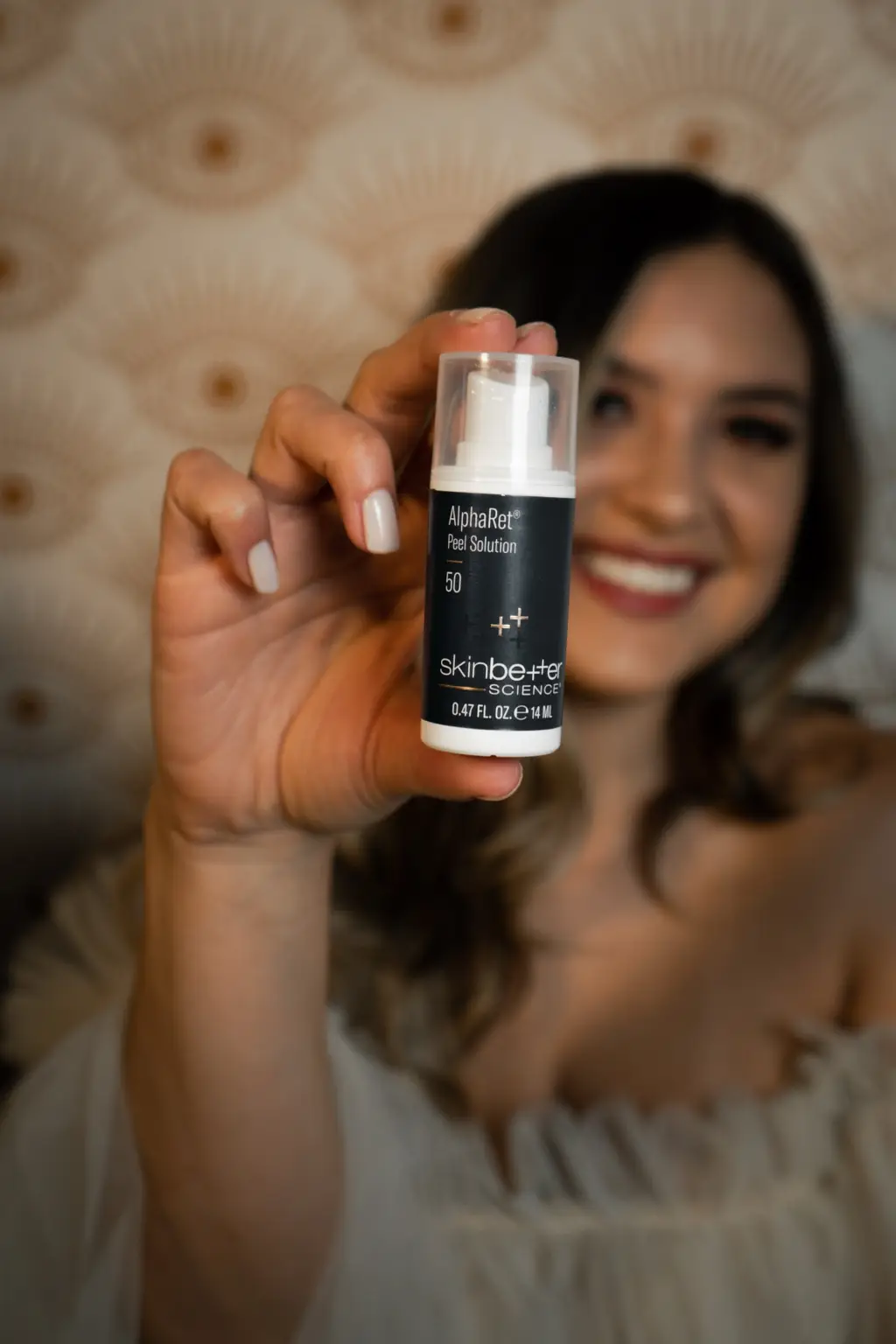 this is a picture of the skinbetter alpharet chemical peel